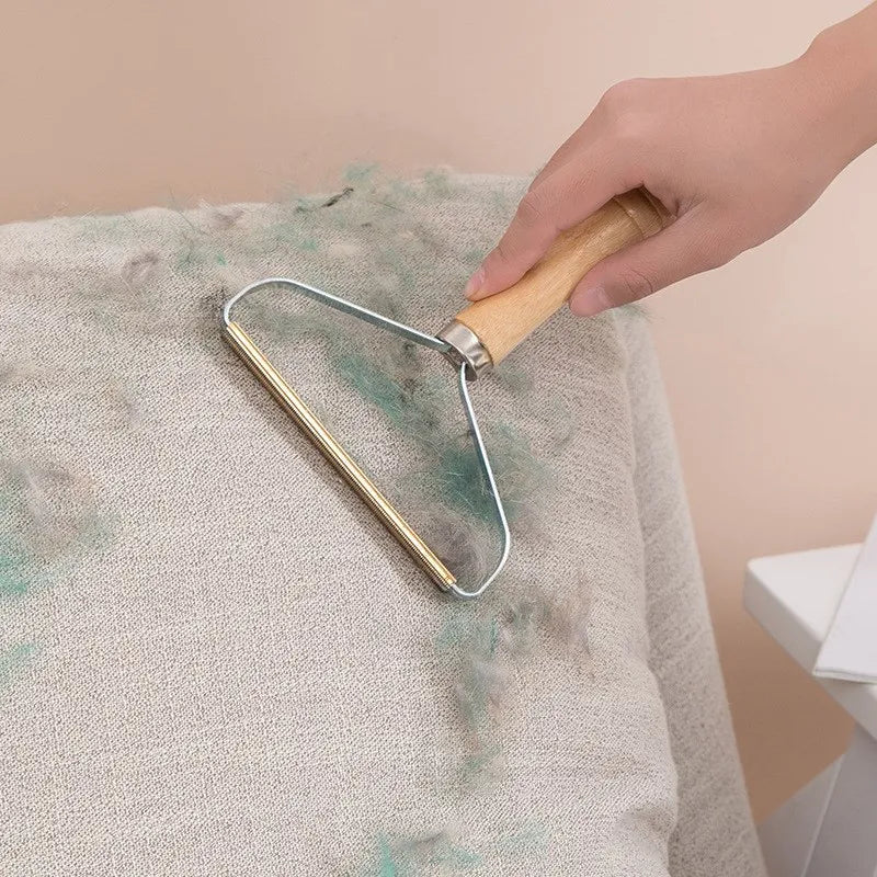Pet Hair Removal Brush for Cats and Dogs - Portable Manual Wool Comb